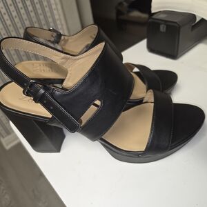 Naturalizer Kenzie Elegant Black Leather Heels
